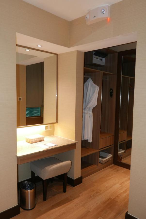 Acuatico Beach Resort & Hotel Inc. San Juan  Zewnętrze zdjęcie