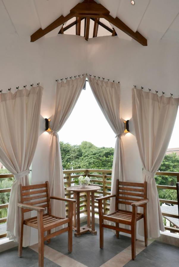 Acuatico Beach Resort & Hotel Inc. San Juan  Zewnętrze zdjęcie