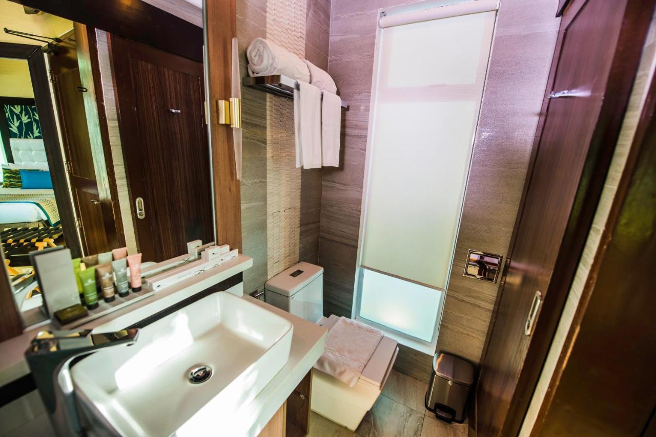 Acuatico Beach Resort & Hotel Inc. San Juan  Zewnętrze zdjęcie
